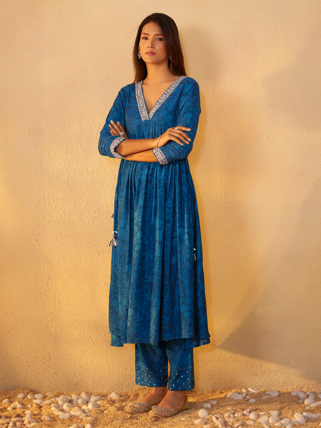 Neel Tara Muslin Embroidered Kurta Set