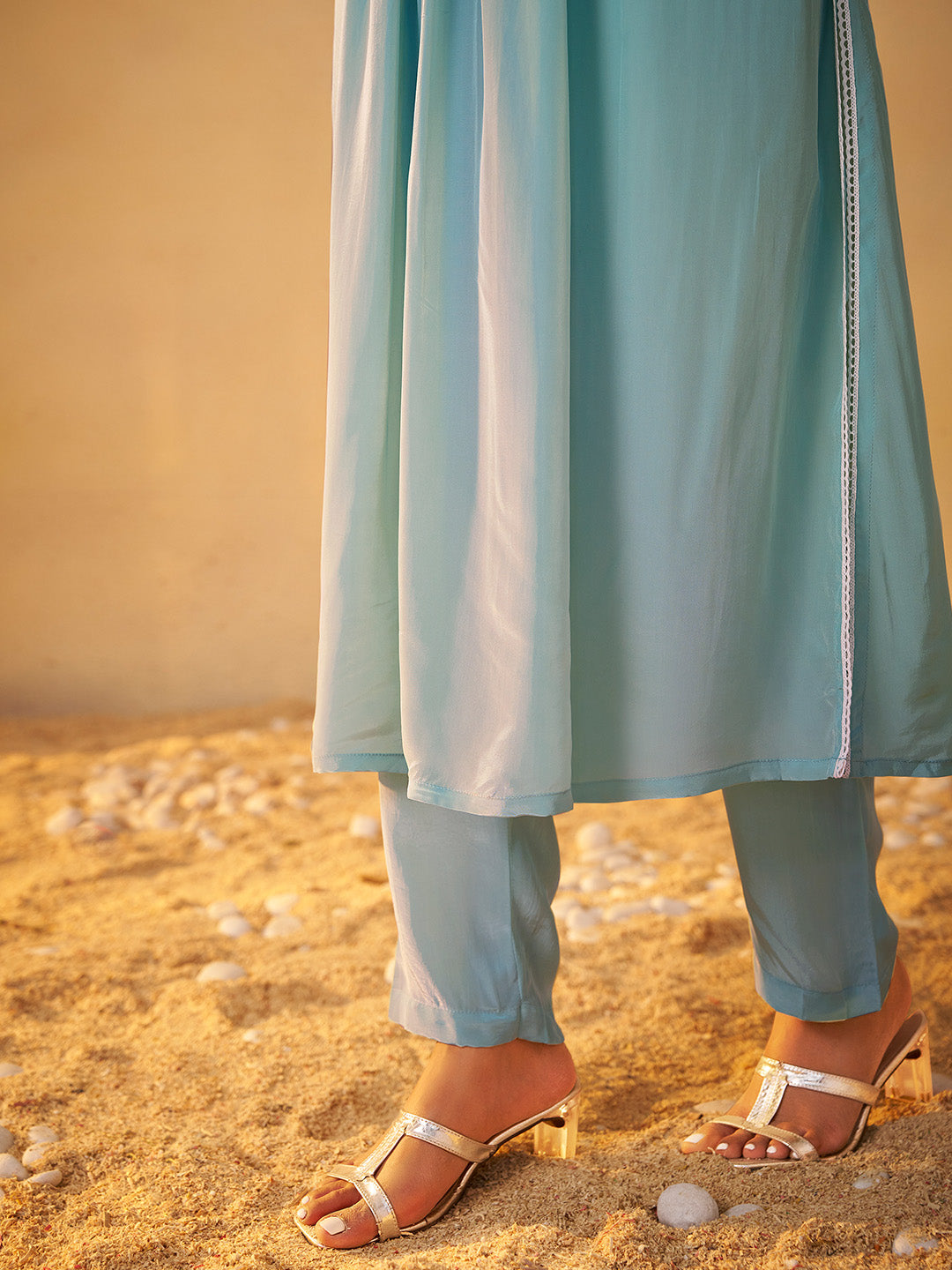 Kanisha Natural Crepe Embroidered Kurta Set