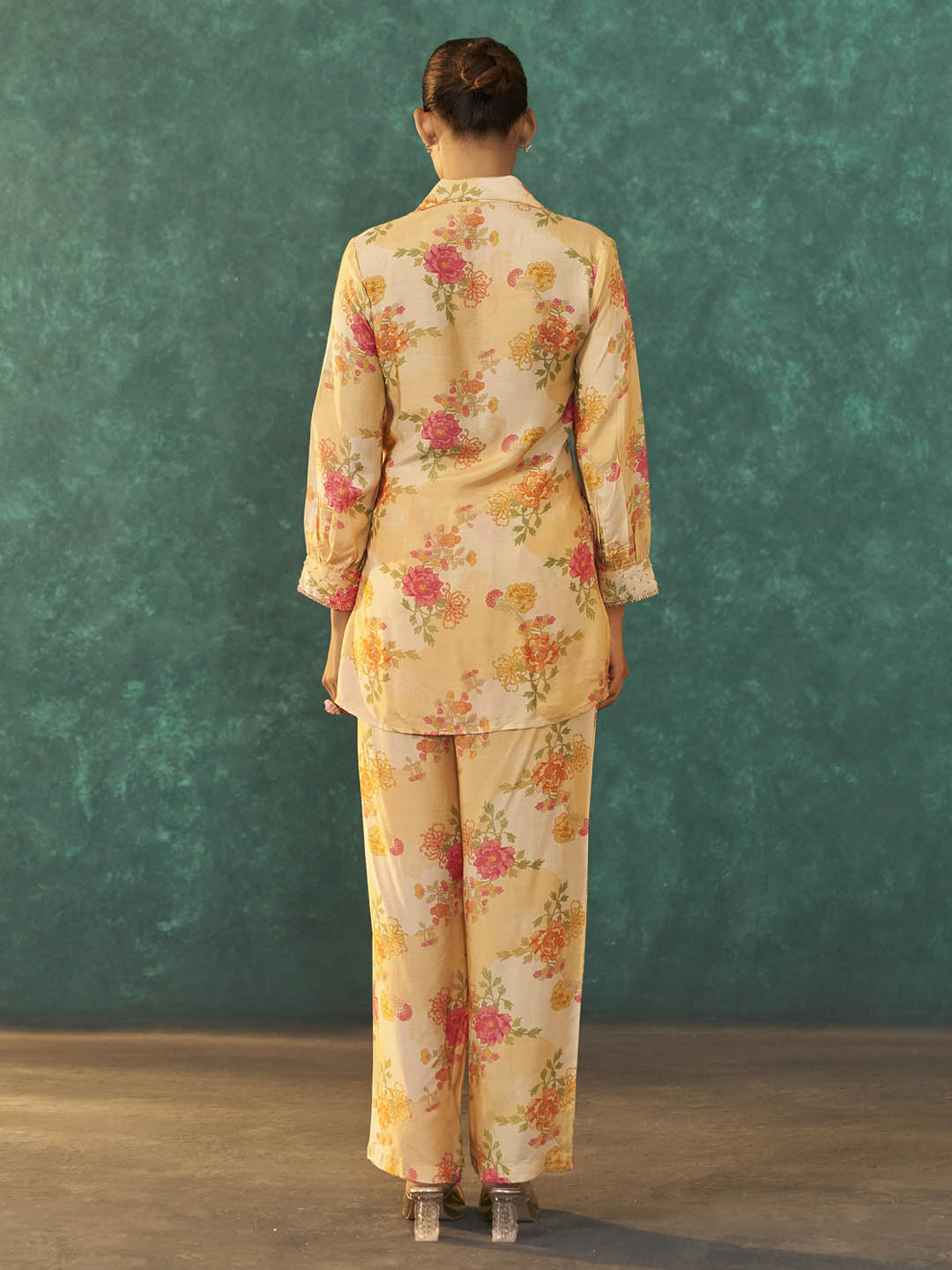 Vianya Muslin Yellow Printed Co-ord Set
