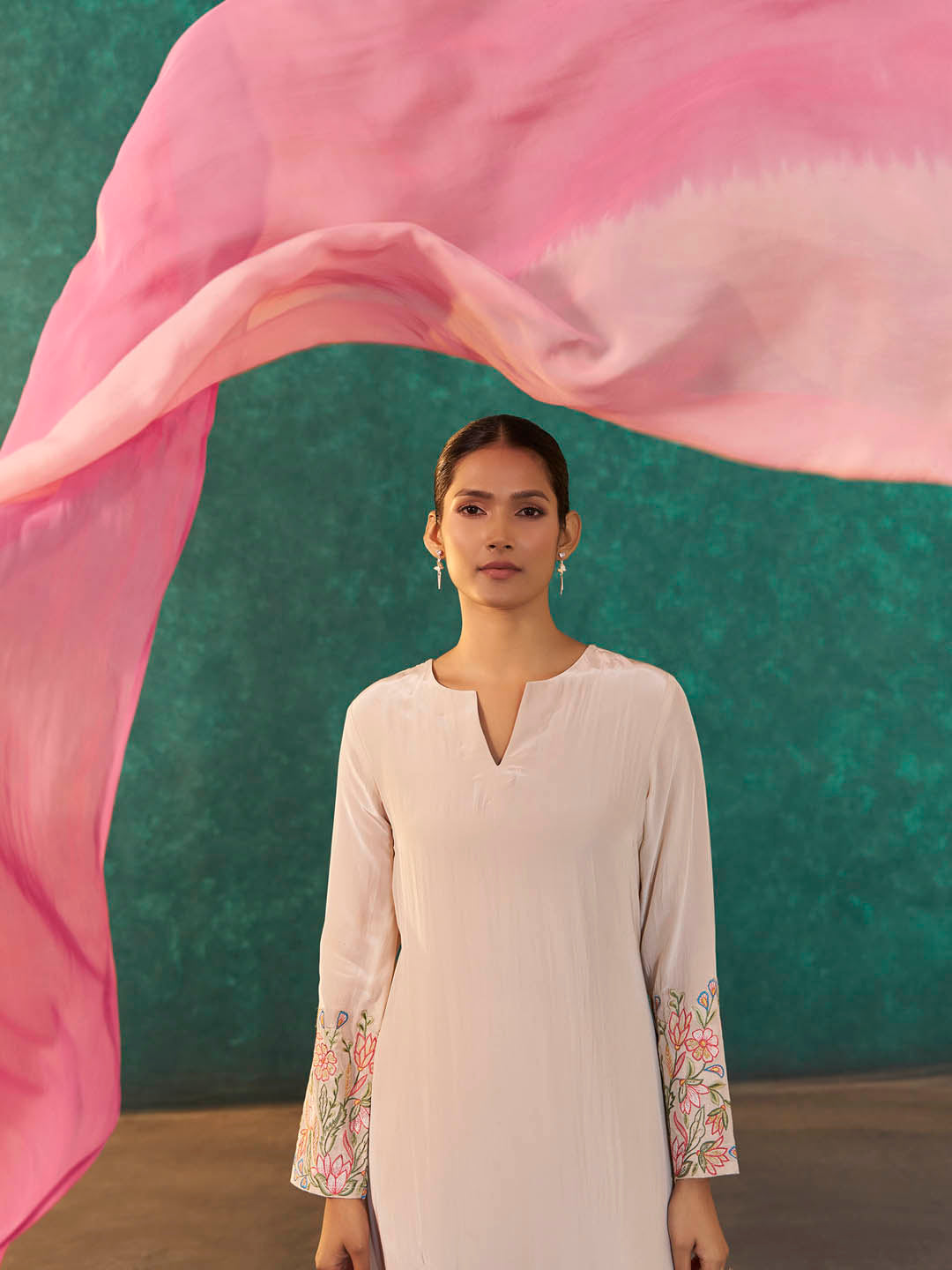 Ishanya Natural Crepe Embroidered Kurta Set