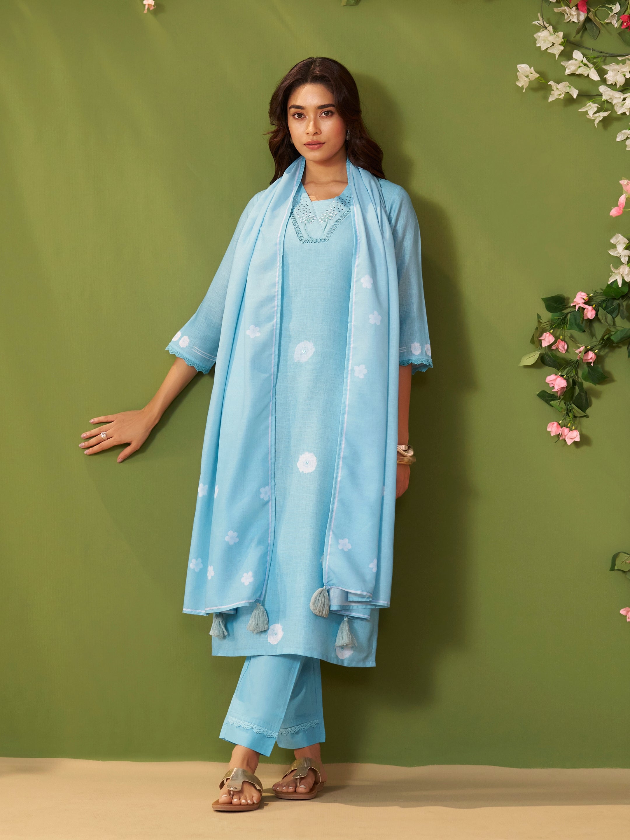 Ambar Blue Linen Mul Suit Set