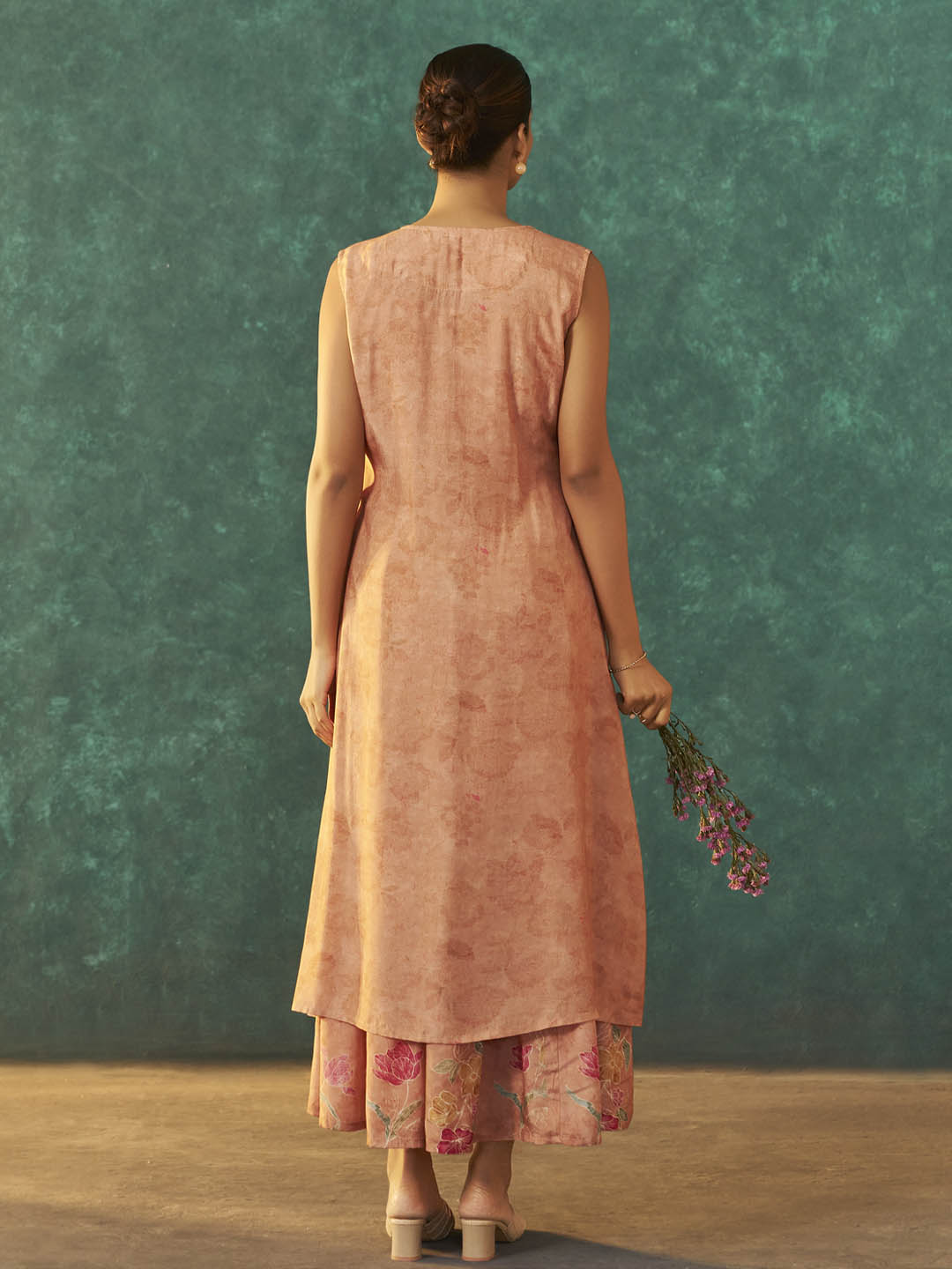 Amira Muslin Floral Printed Shrug Dress