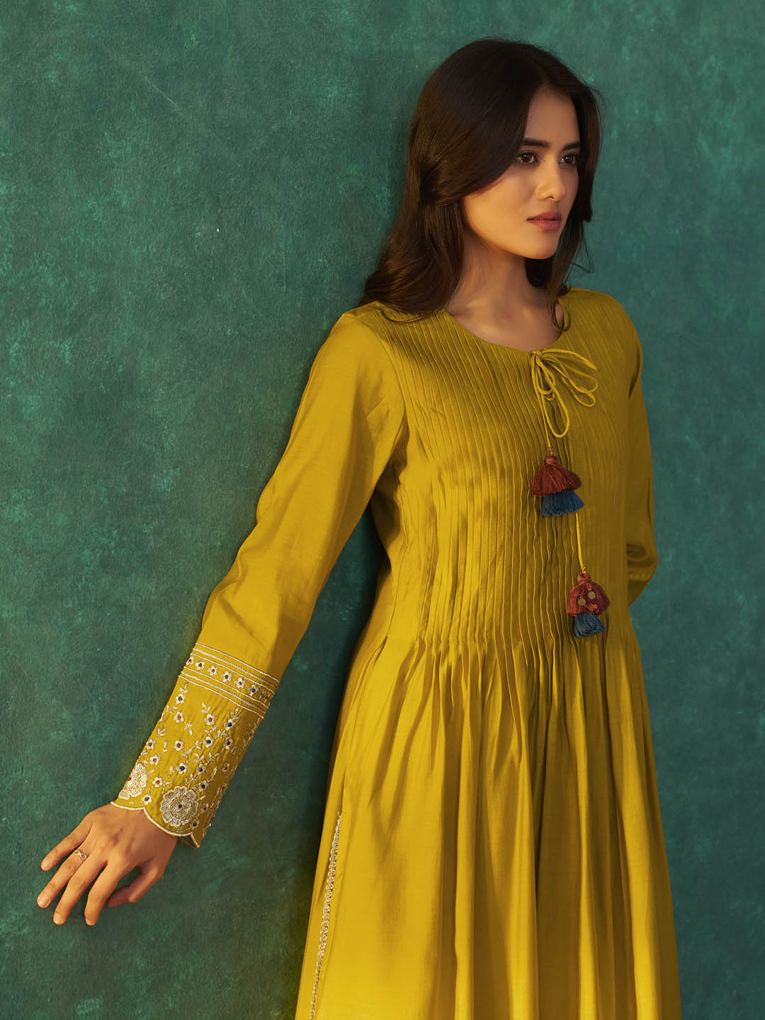 Svarna Roman Silk Flared Tassel Kurta Set