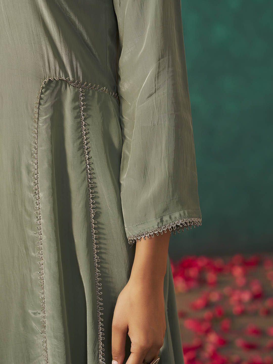 Vrishti Natural Crepe Embroidered Kurta Set