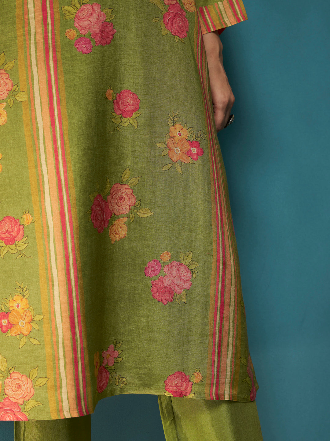 Phulwari Green Rio-Linen Suit Set