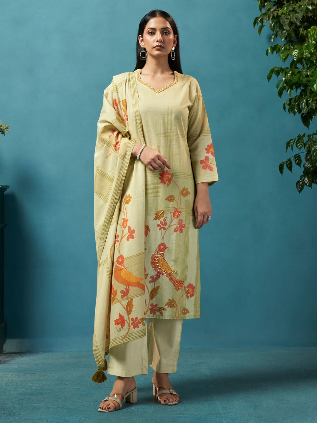 Taur Pista Green Cotton Cambric Suit Set