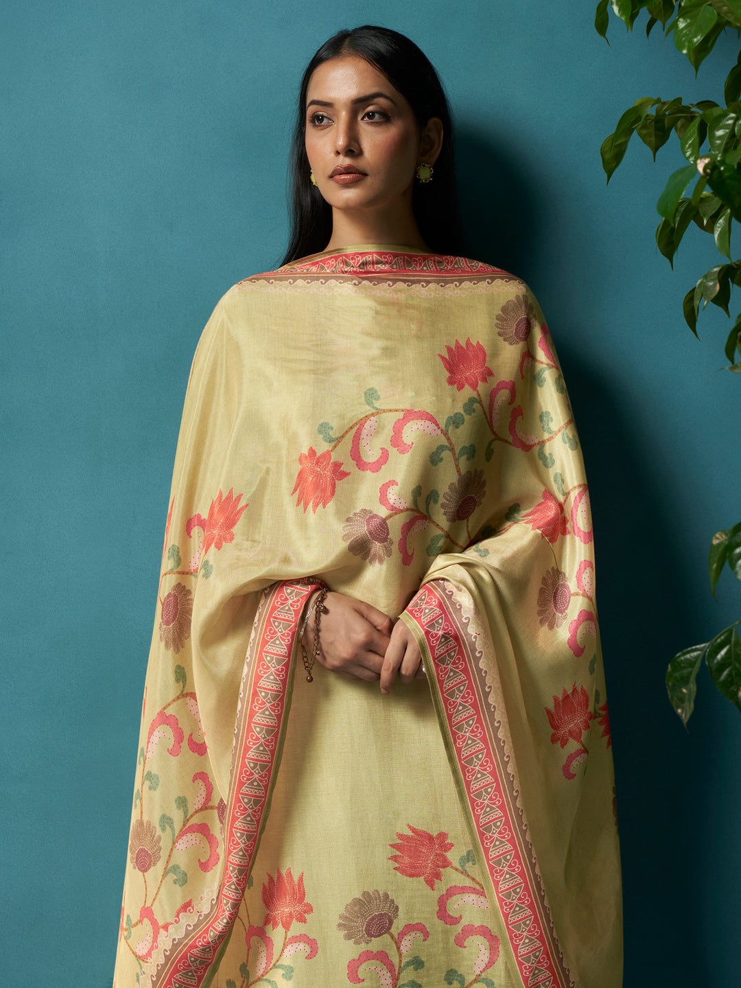 Veera Pista Green Rio-Linen Suit Set