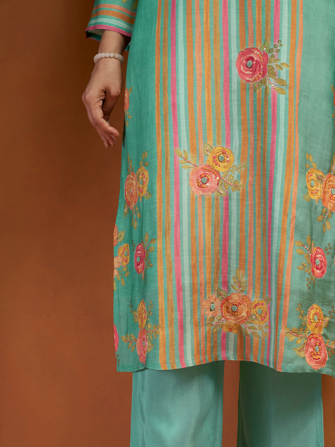 Jharna Sea Green Rio-Linen Suit Set