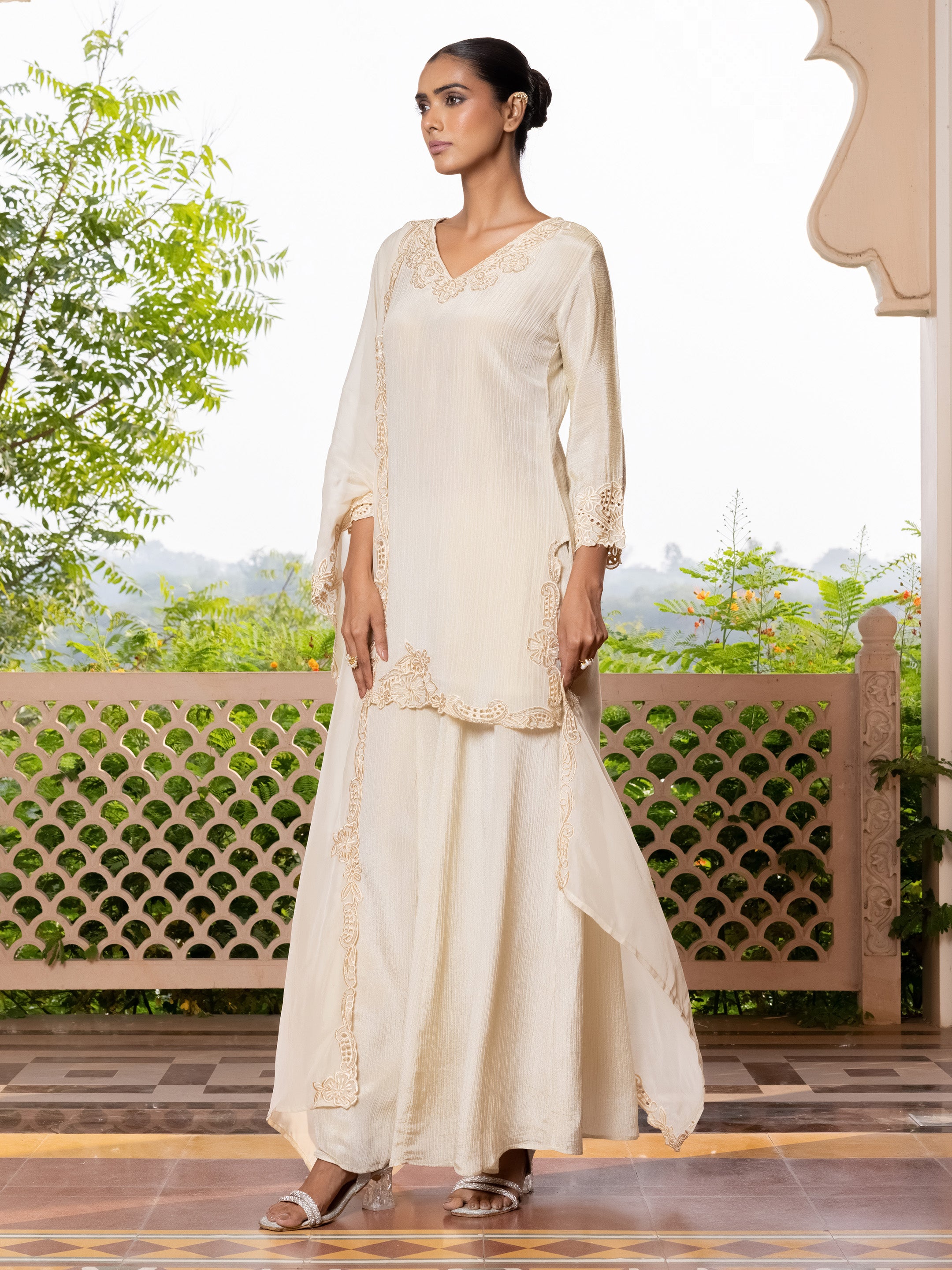 Anandi Shimmer Crush Suit Set