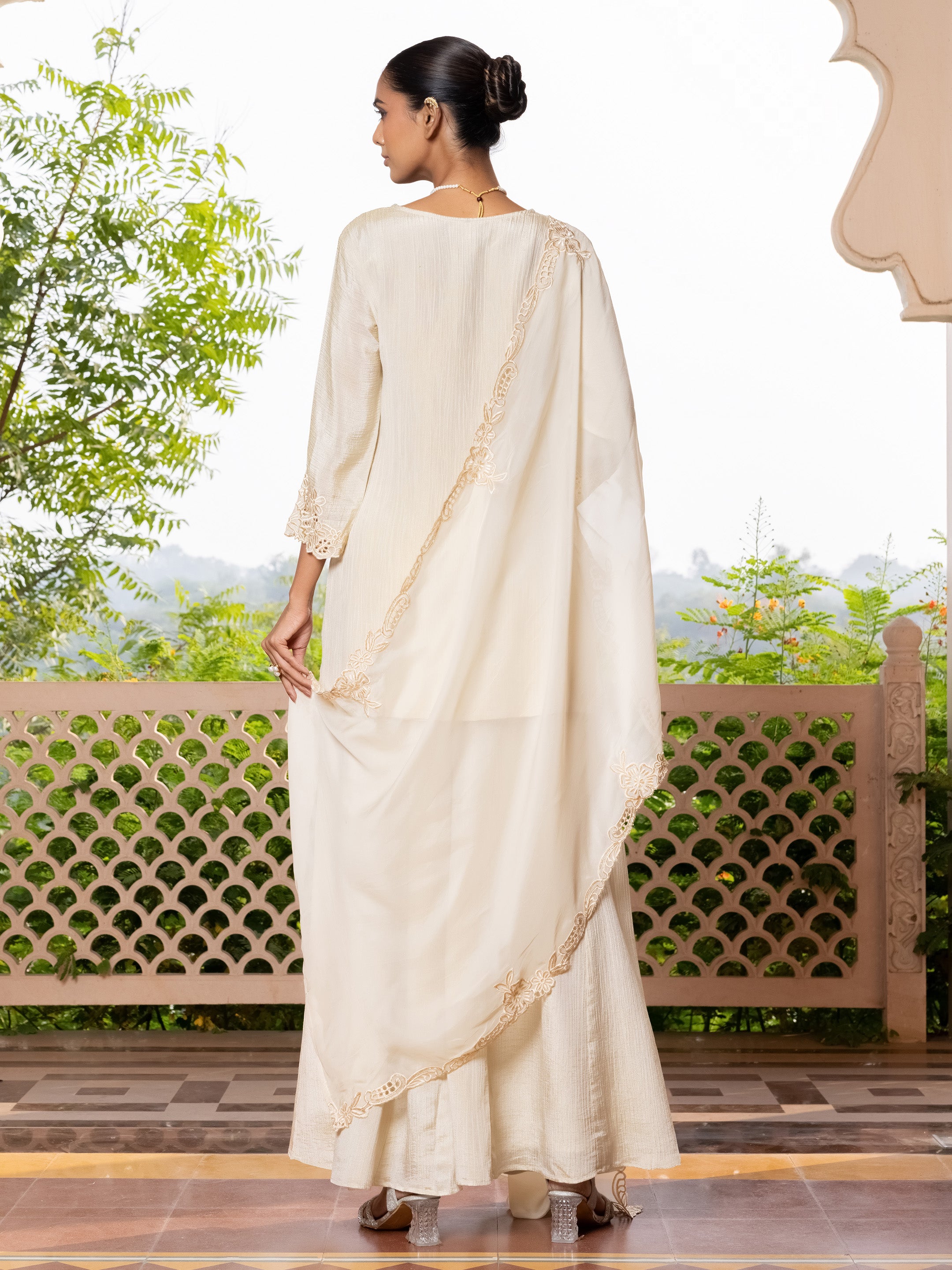 Anandi Shimmer Crush Suit Set