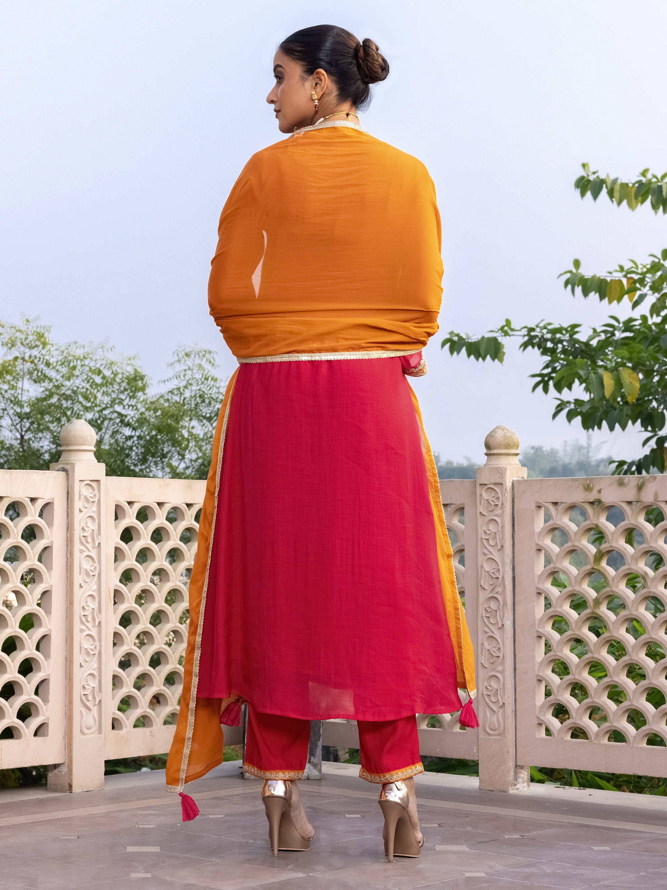 Navya Mul Chanderi Dual-Tone Salwar Set