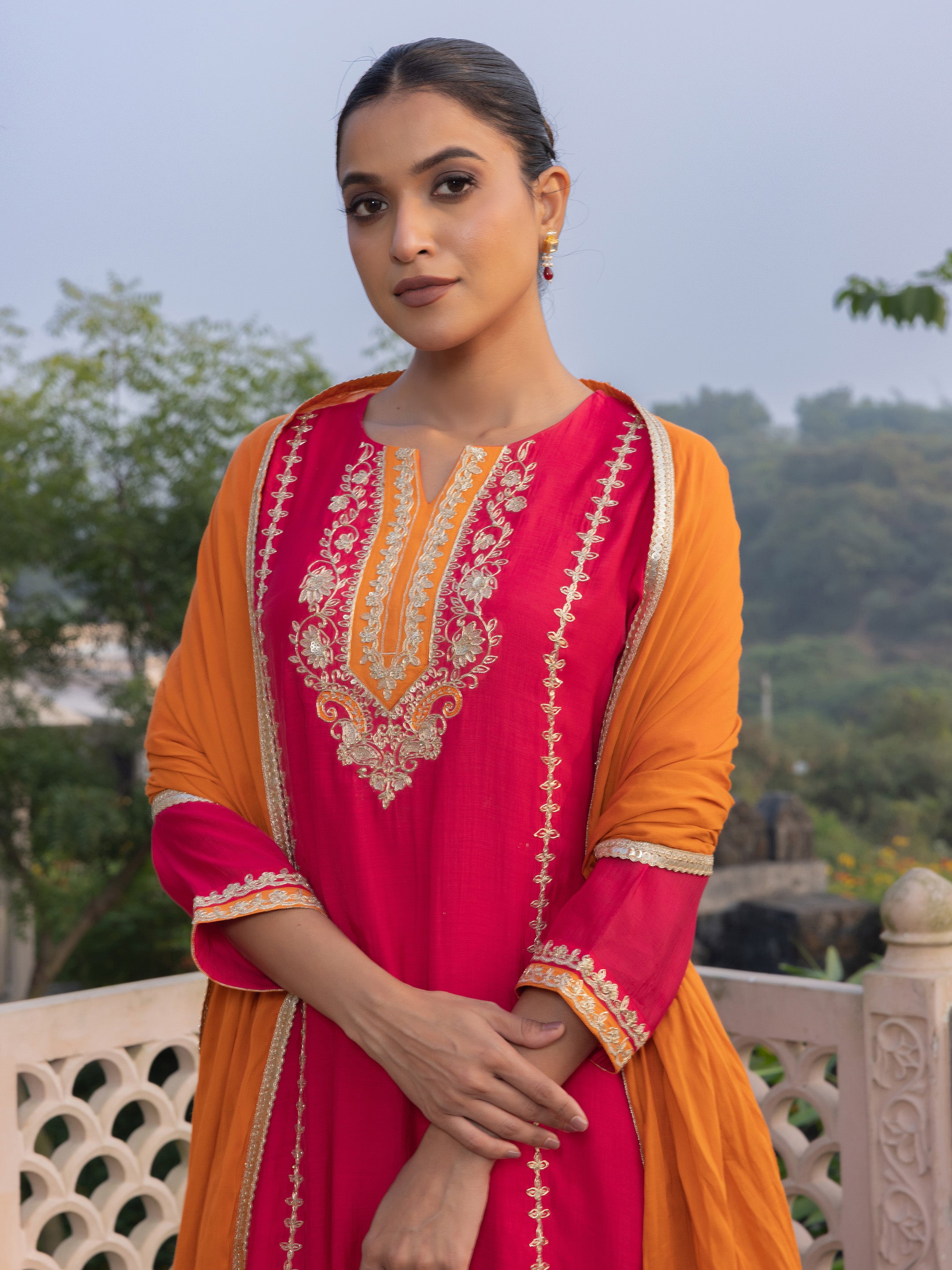 Navya Mul Chanderi Dual-Tone Salwar Set