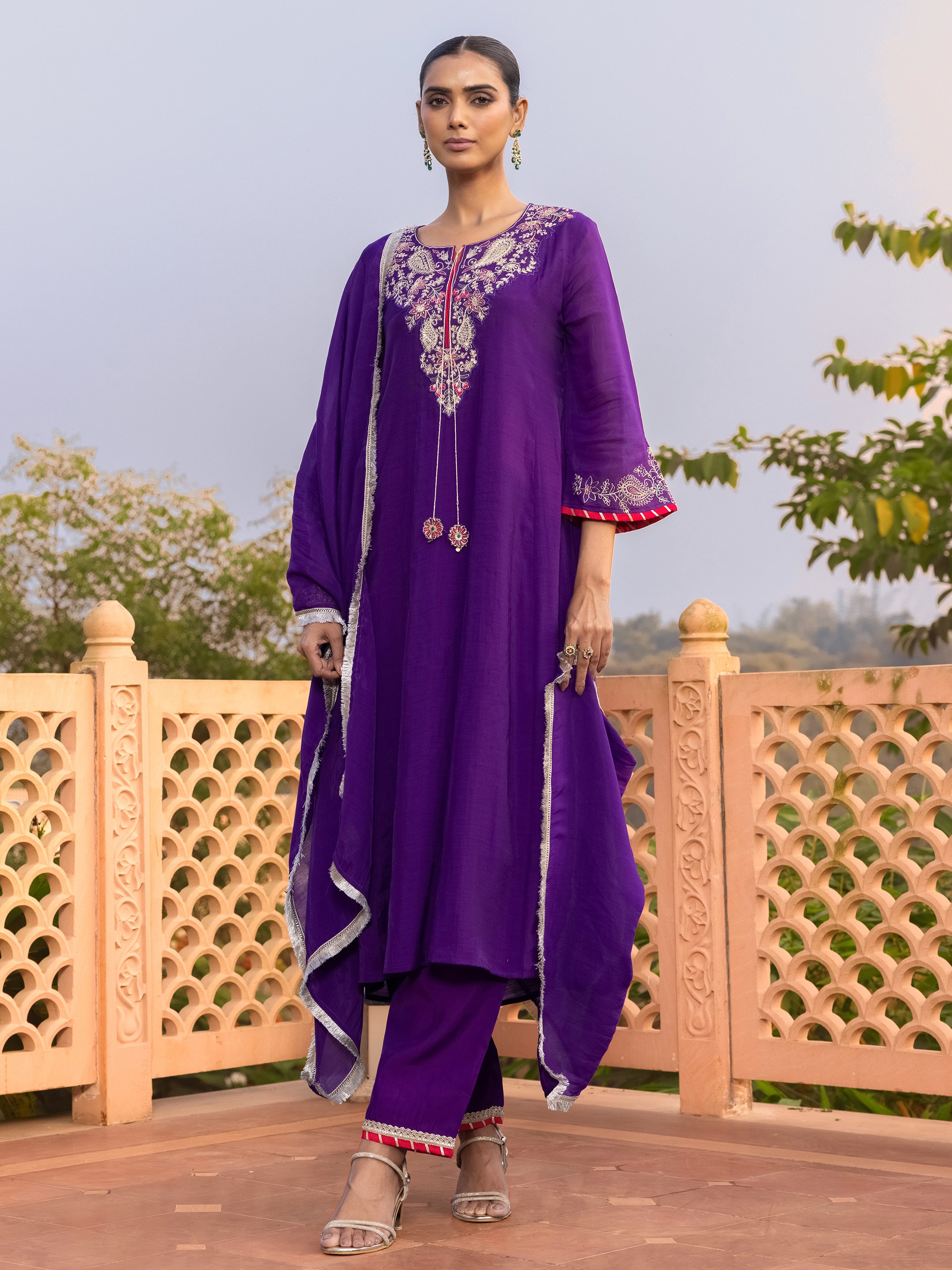 Divija Mul Chanderi Embroidered Salwar Suit Set