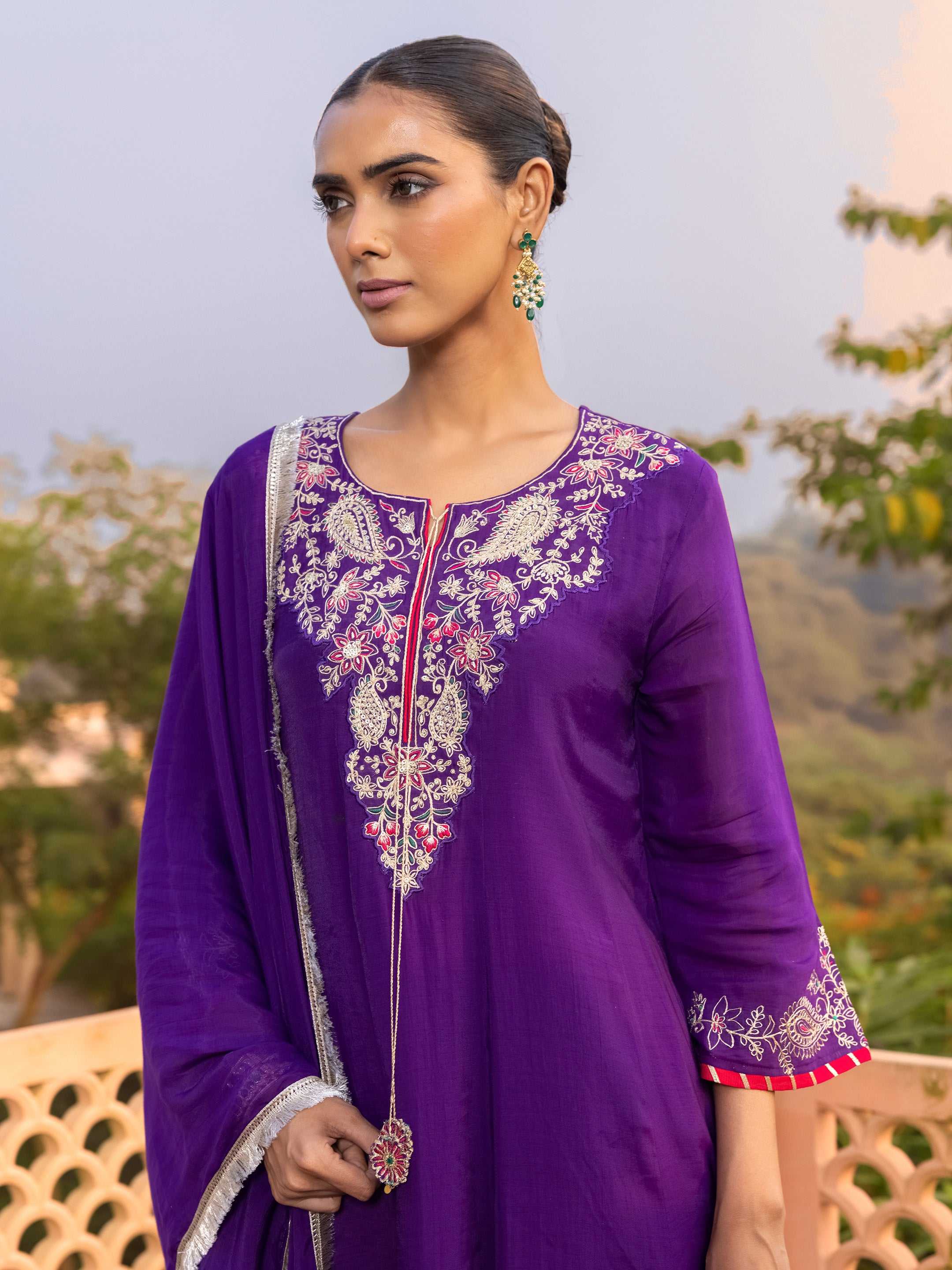 Divija Mul Chanderi Embroidered Salwar Suit Set