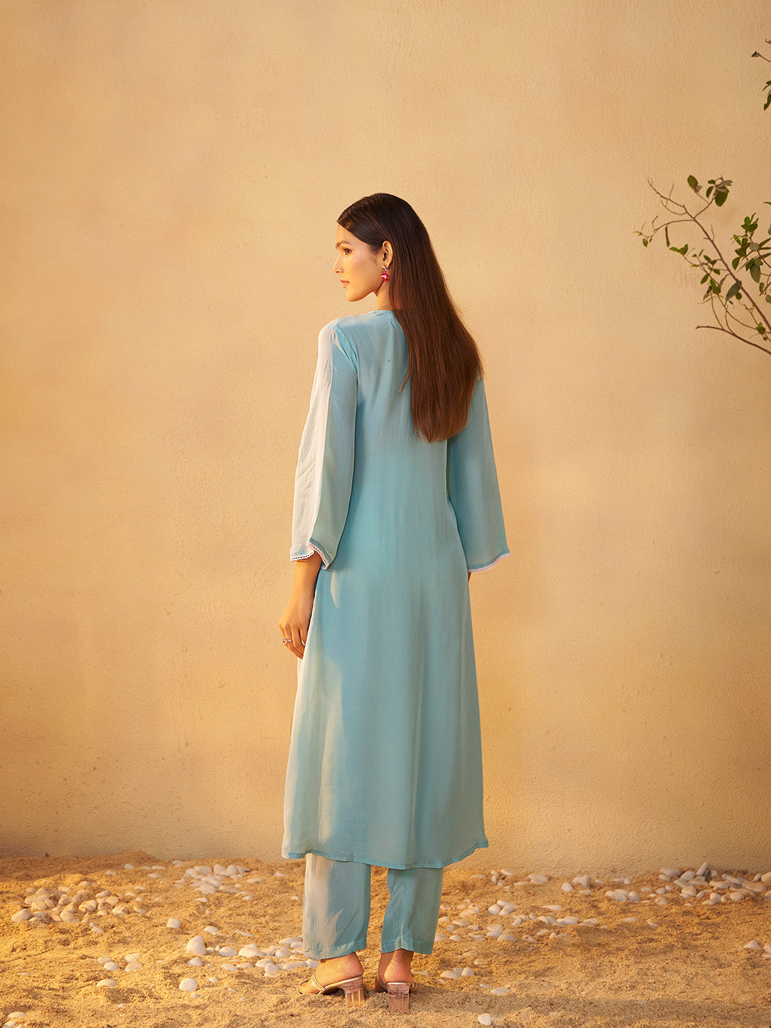 Kanisha Natural Crepe Embroidered Kurta Set