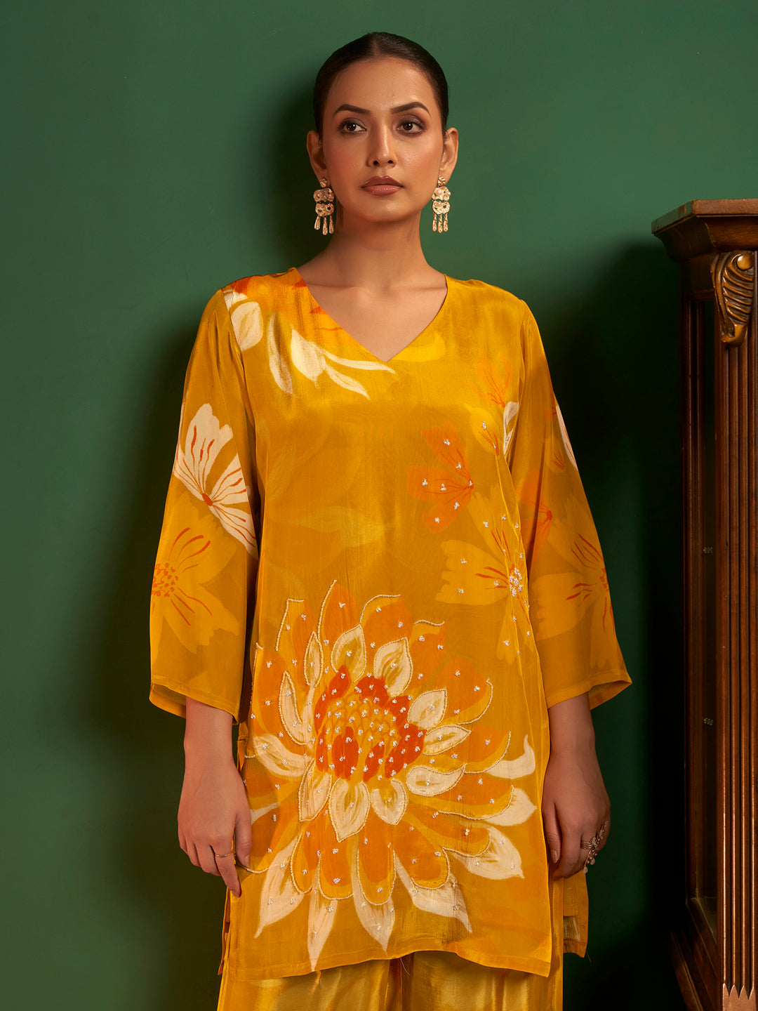 Sama Natural Crepe Floral Co-ord Set