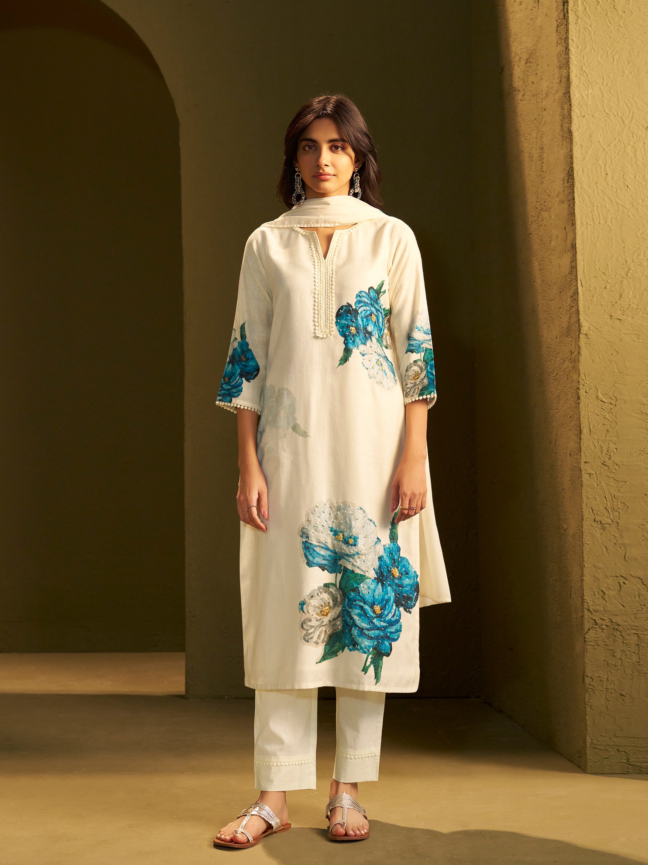 Siya White Linen Printed Set