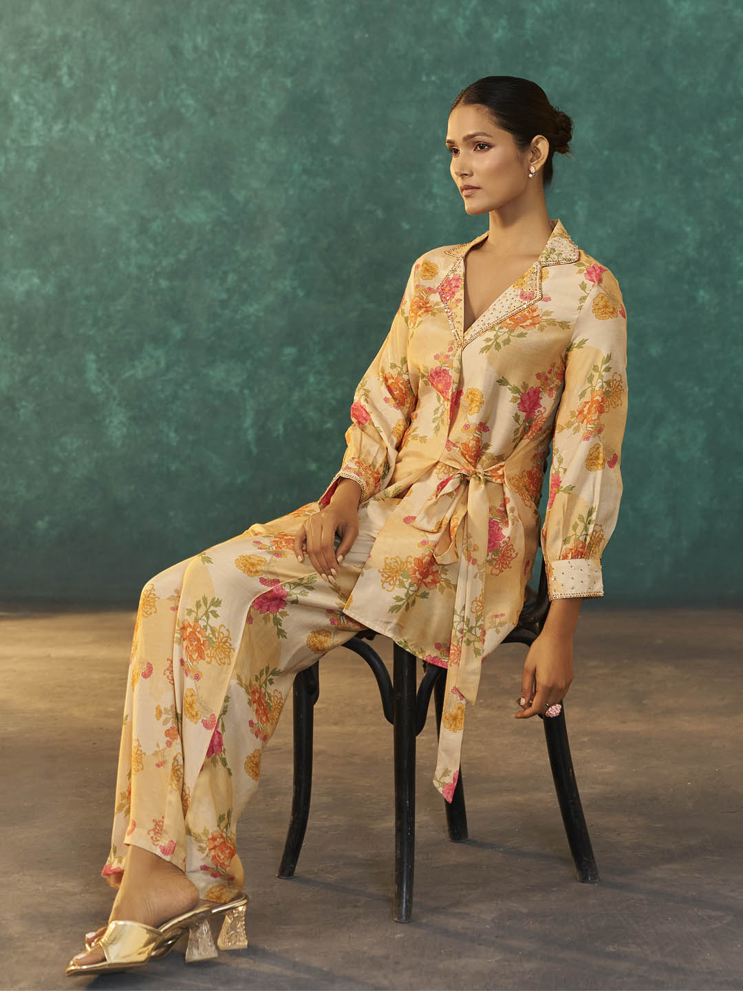 Vianya Muslin Yellow Printed Co-ord Set