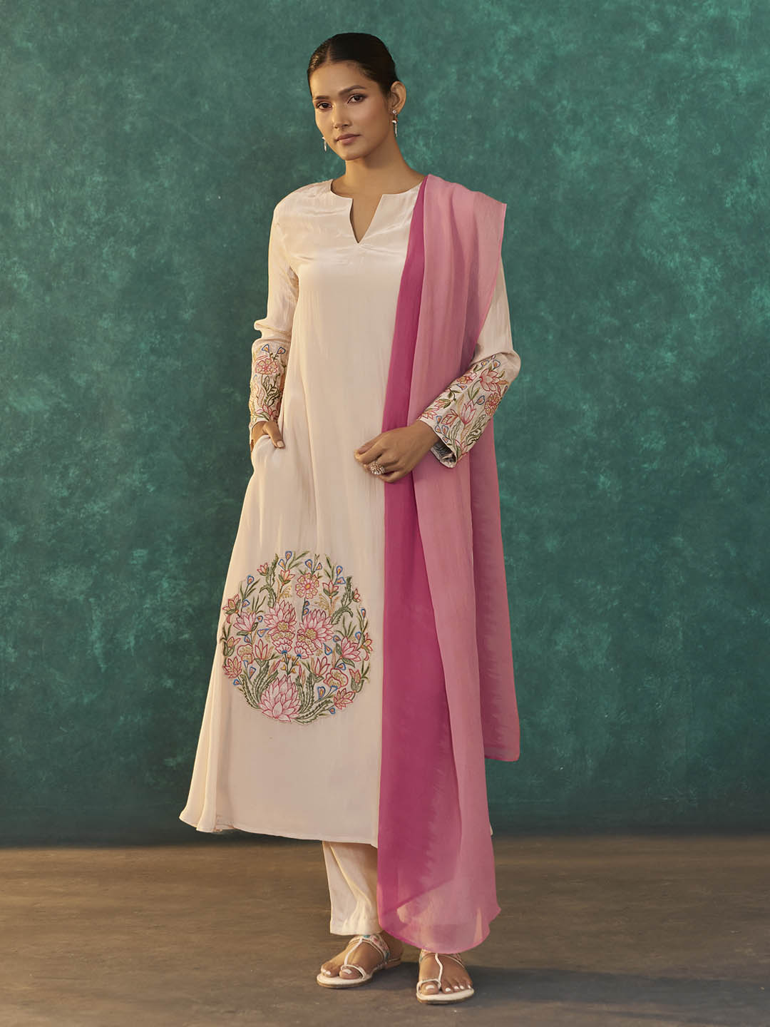Ishanya Natural Crepe Embroidered Kurta Set