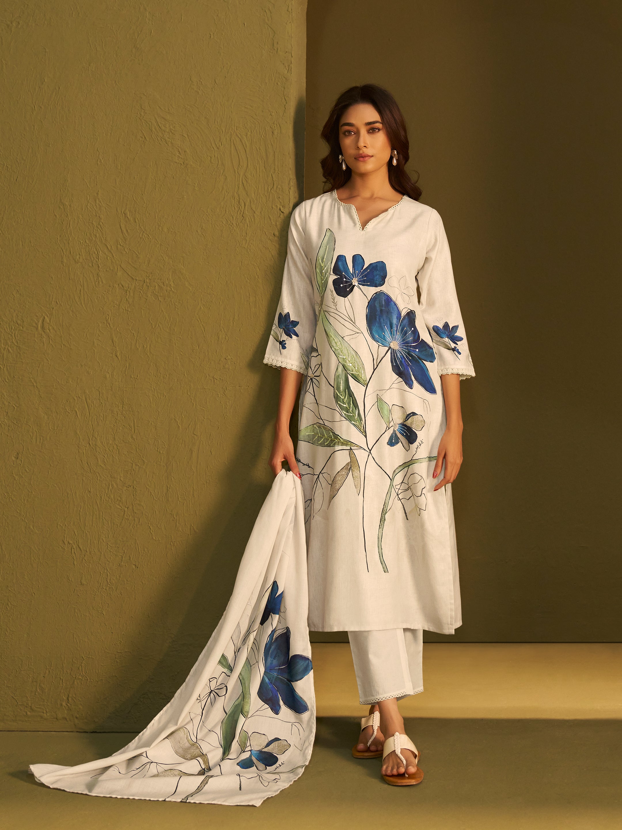 Ojasvi White Linen Printed Set