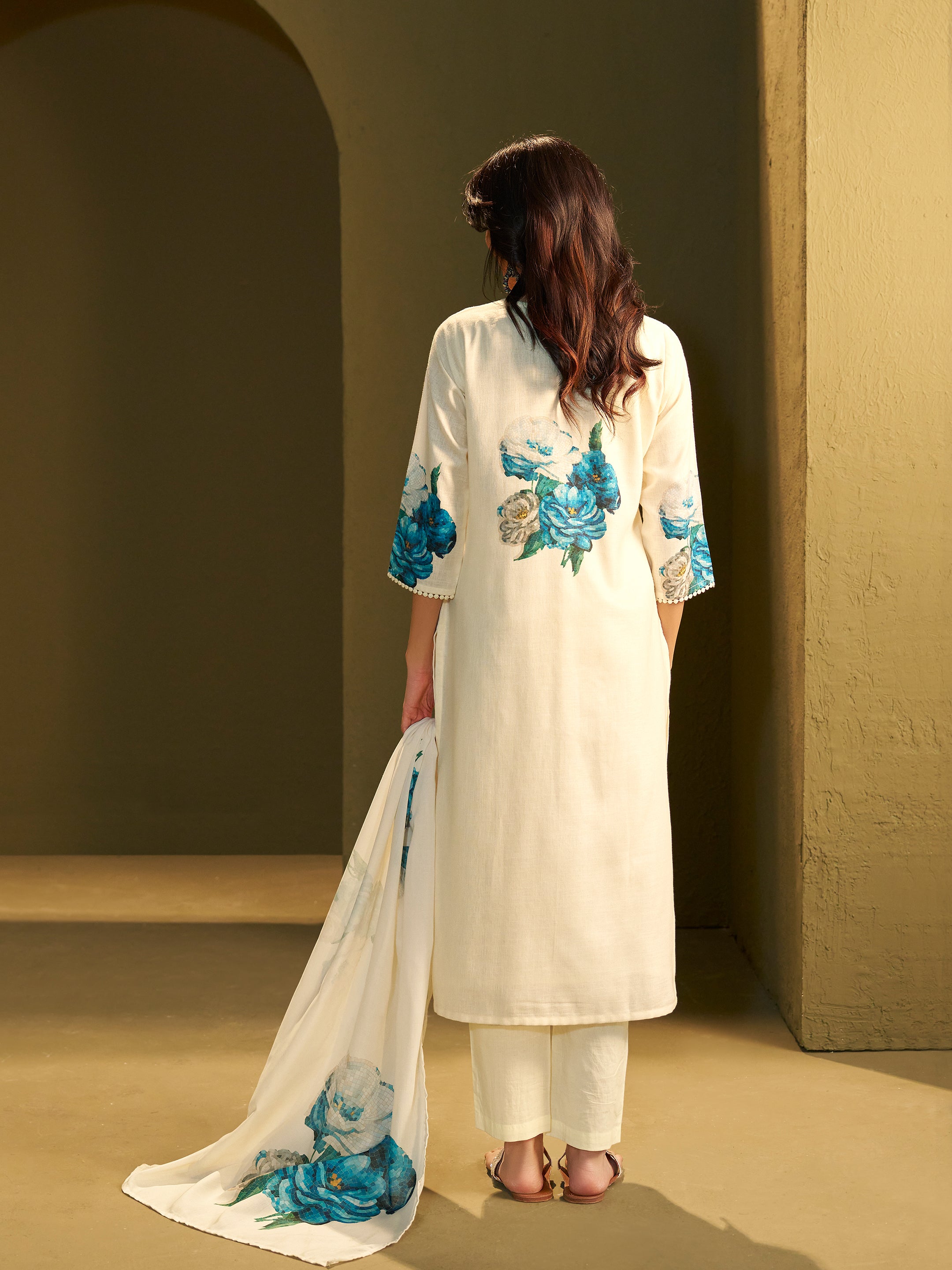 Siya White Linen Printed Set