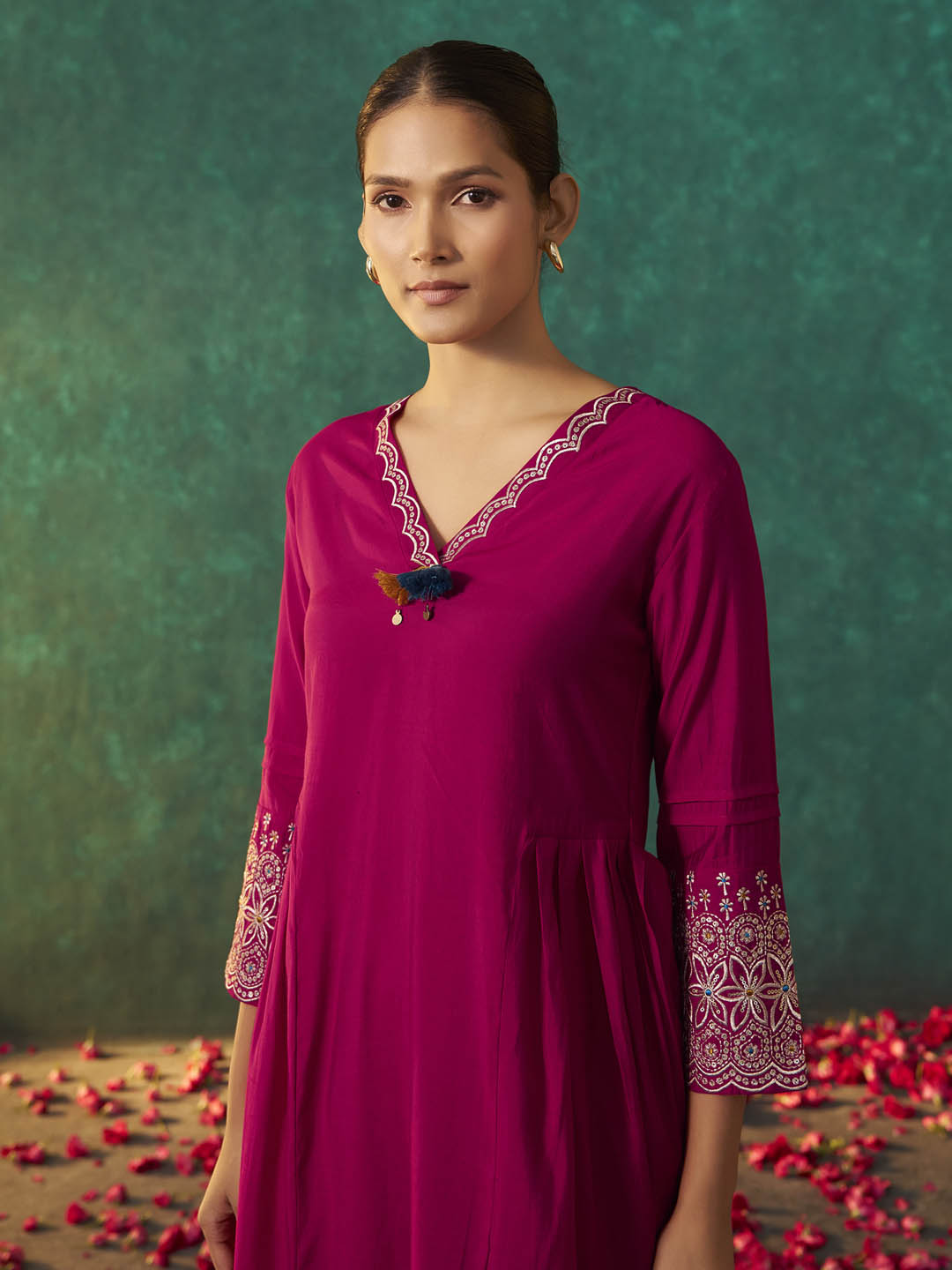Vaidehi Roman Silk Solid Kurta Set
