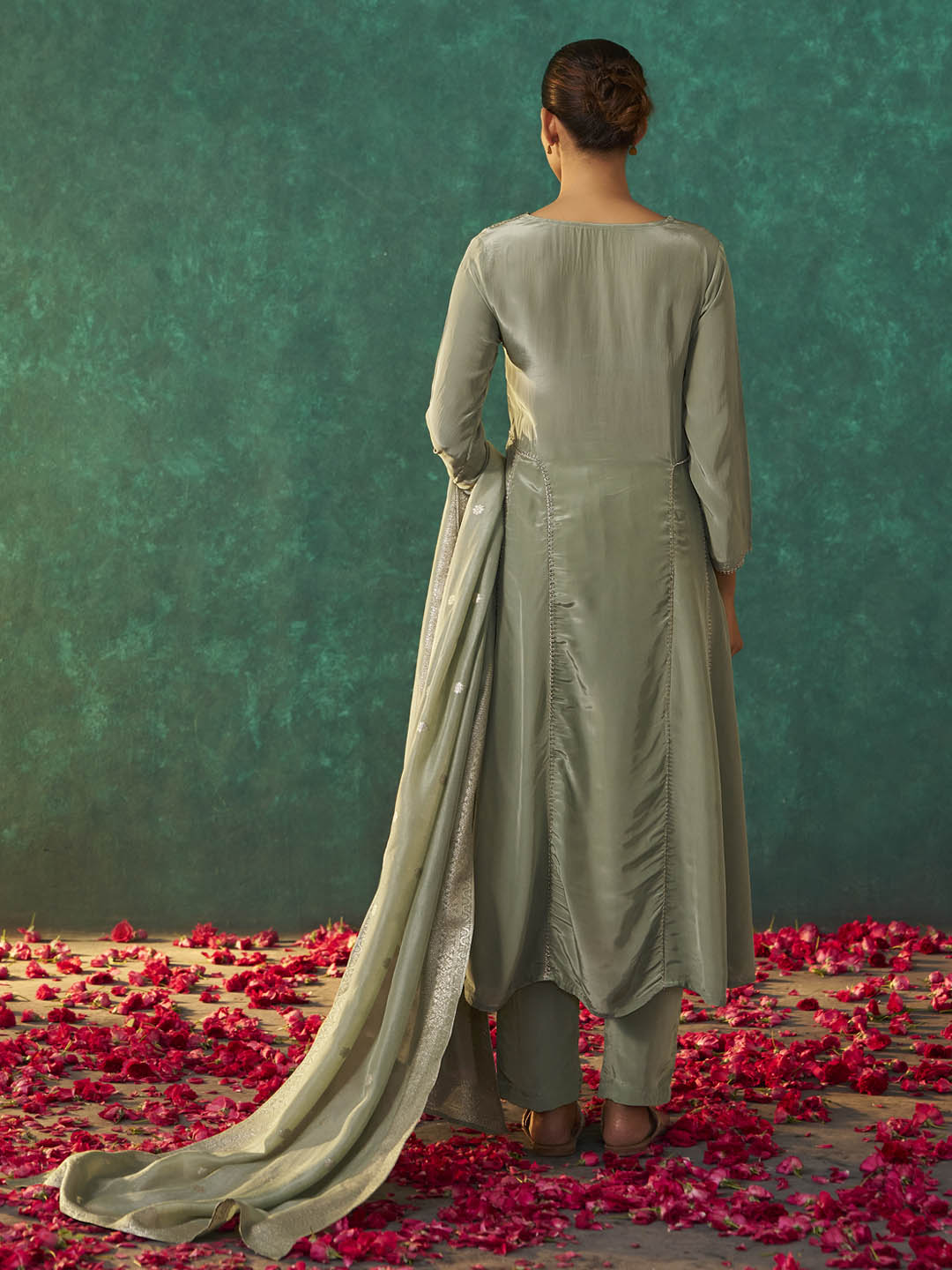 Vrishti Natural Crepe Embroidered Kurta Set