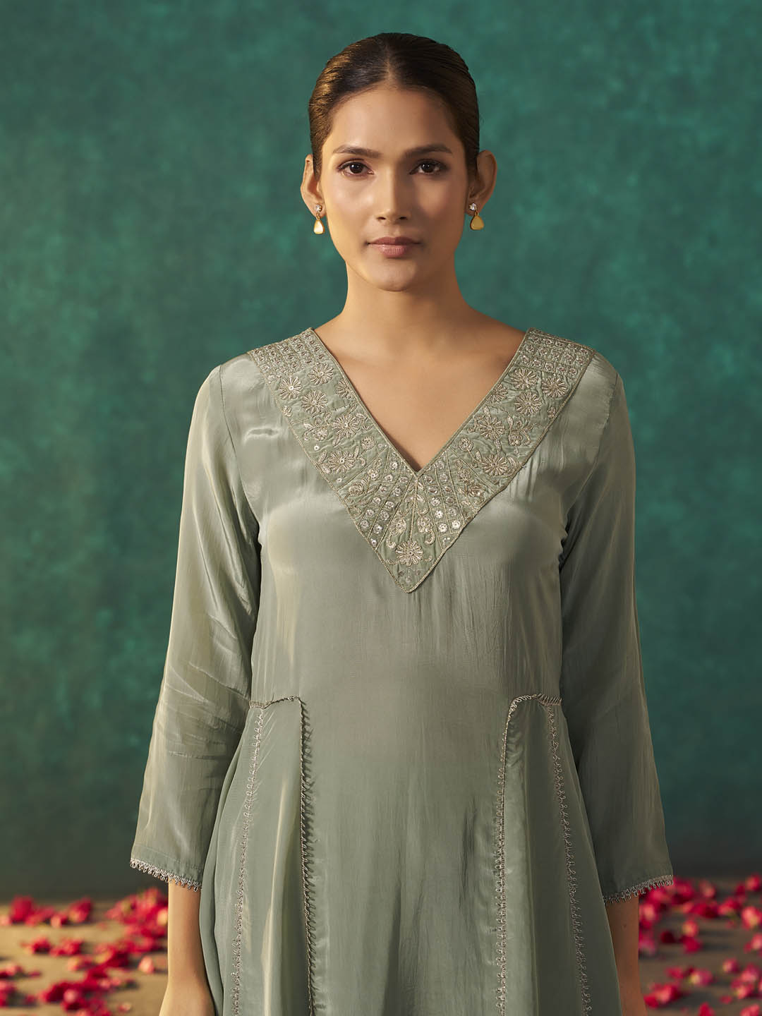 Vrishti Natural Crepe Embroidered Kurta Set