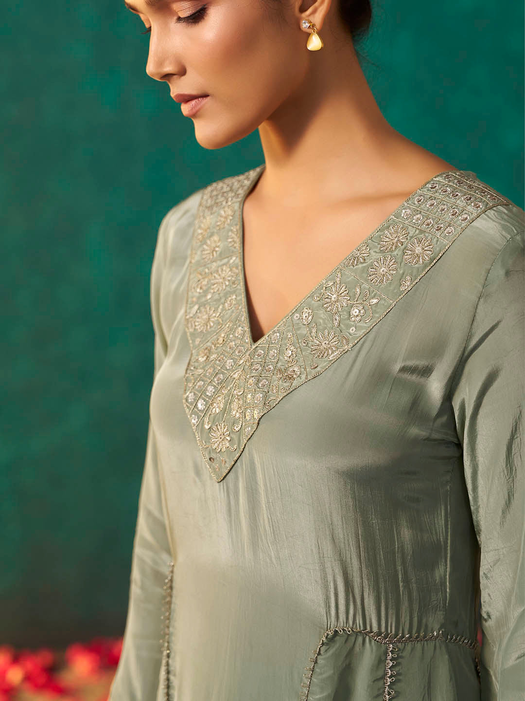 Vrishti Natural Crepe Embroidered Kurta Set