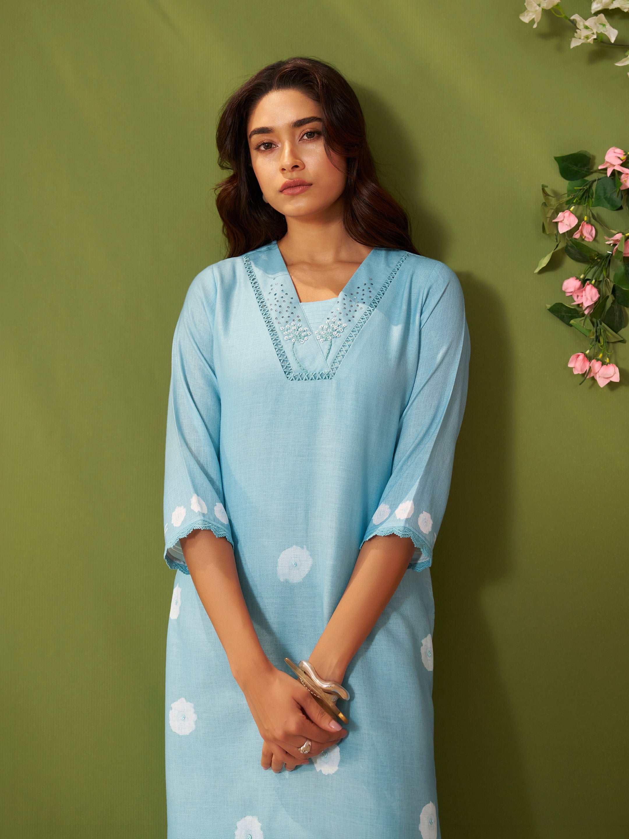 Ambar Blue Linen Mul Suit Set