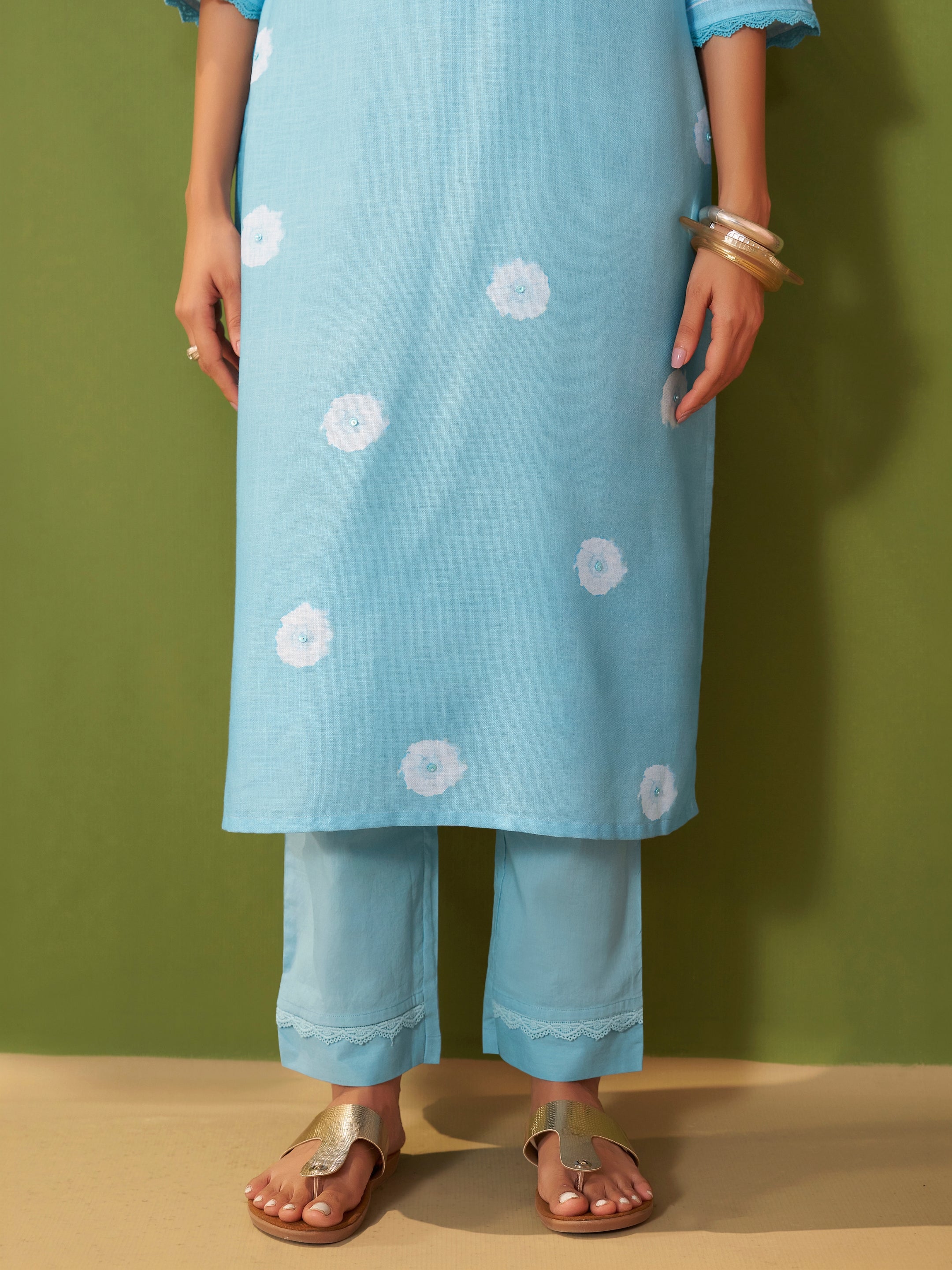 Ambar Blue Linen Mul Suit Set