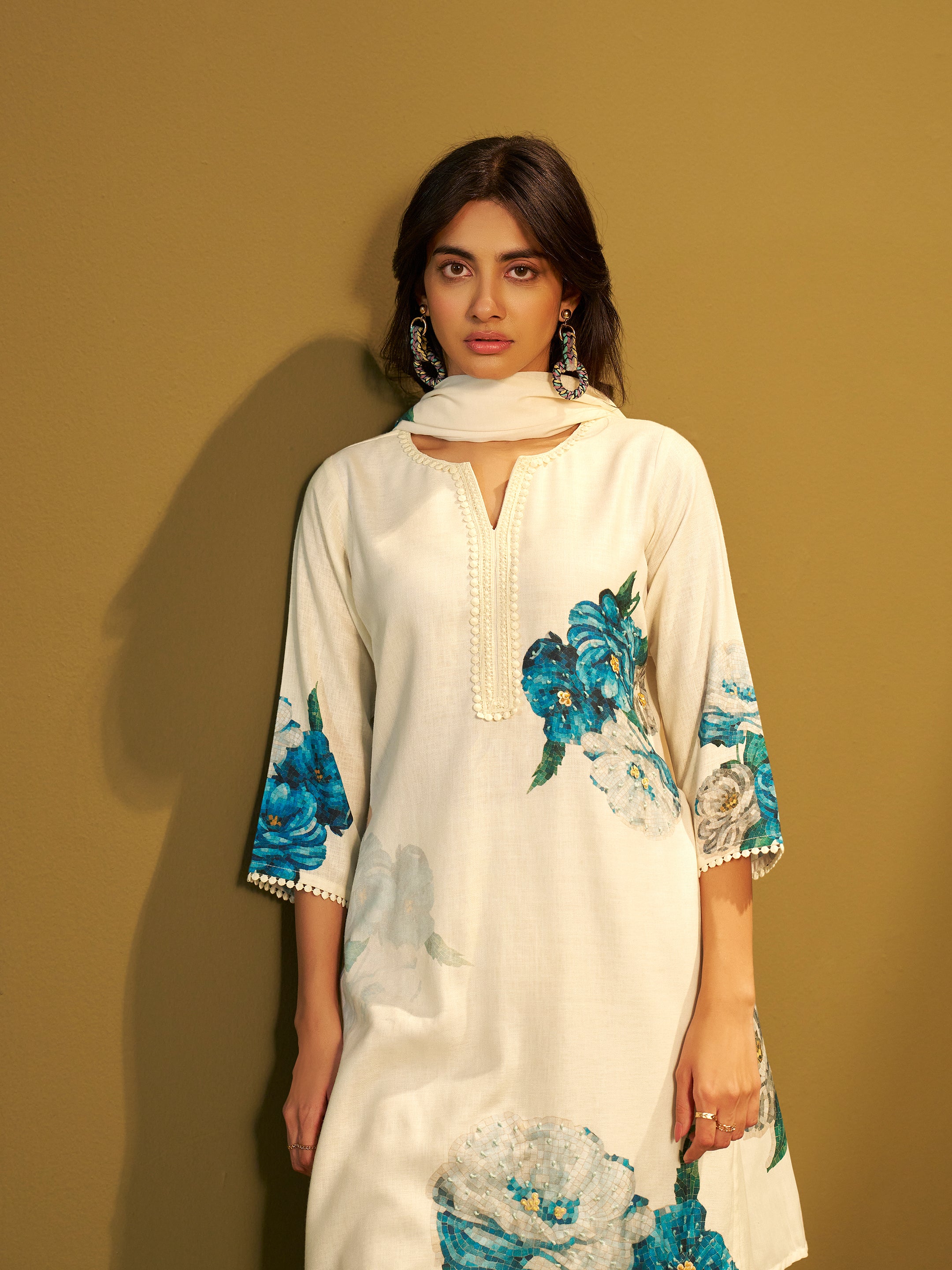 Siya White Linen Printed Set