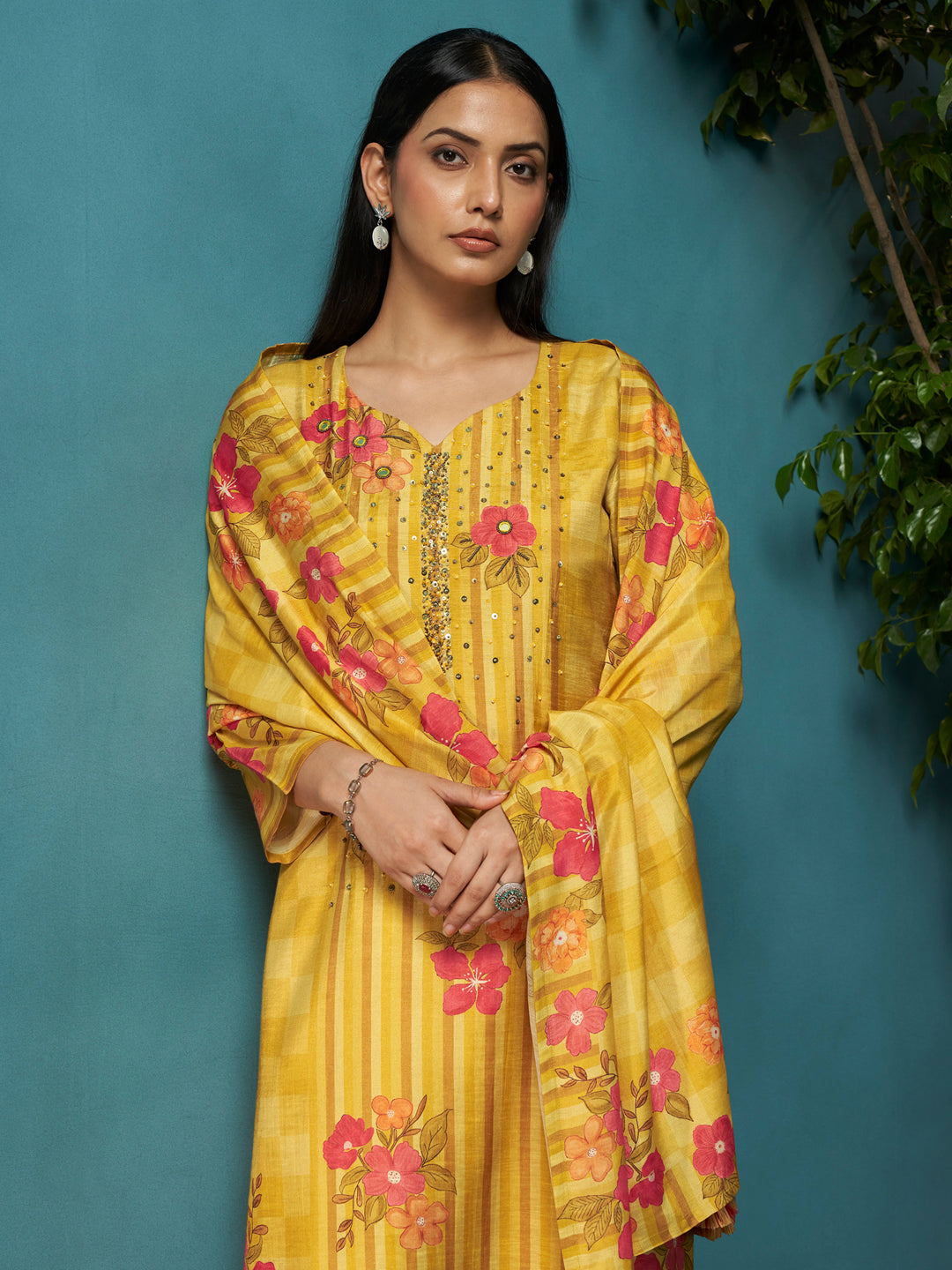 Ambi Yellow Rio-Linen Suit Set