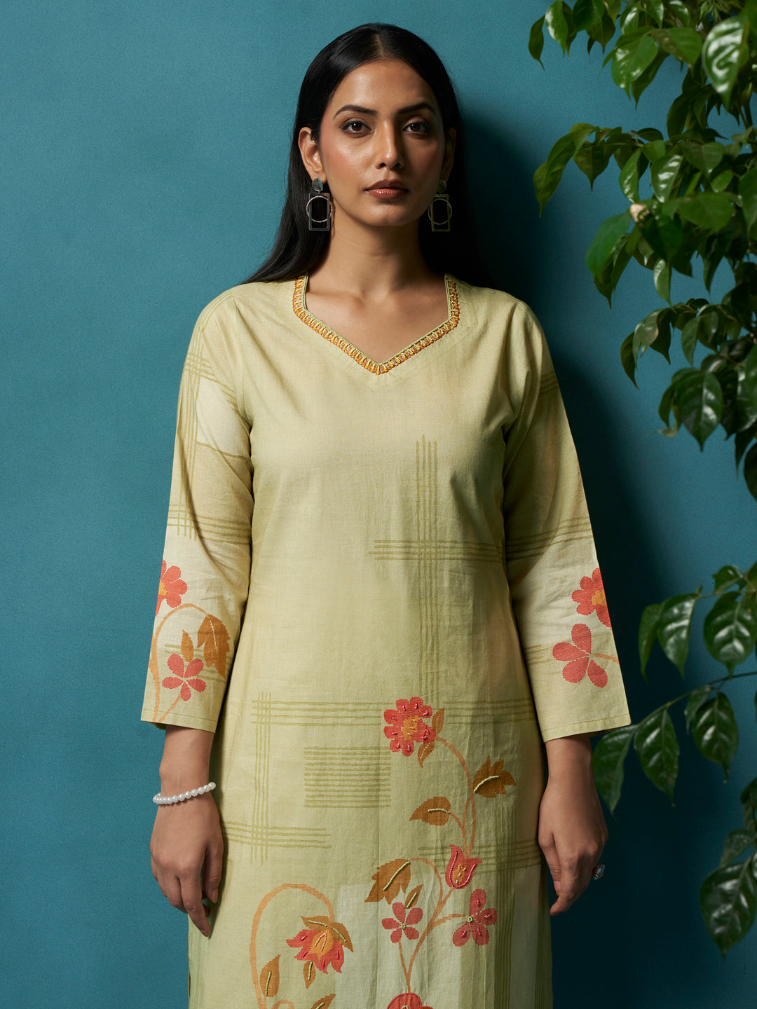 Taur Pista Green Cotton Cambric Suit Set