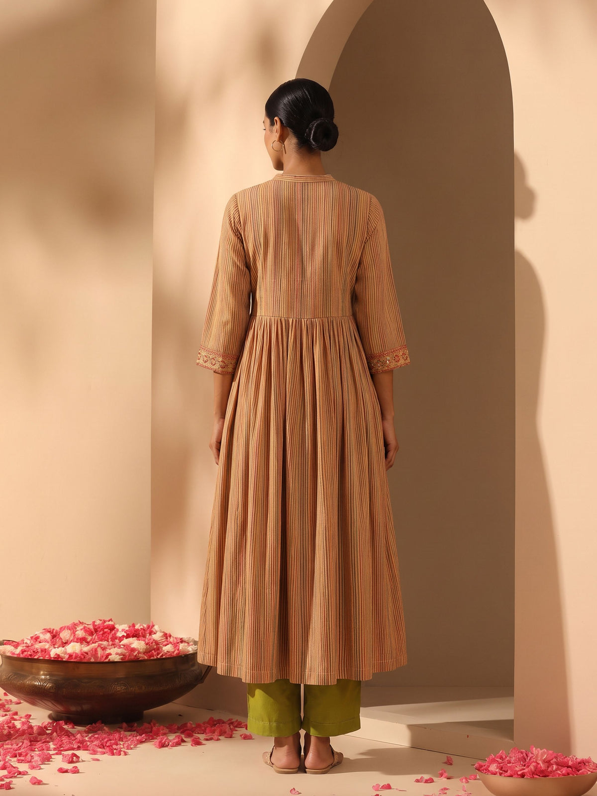 Vasudha Modal Muslin Kurta Pant Set