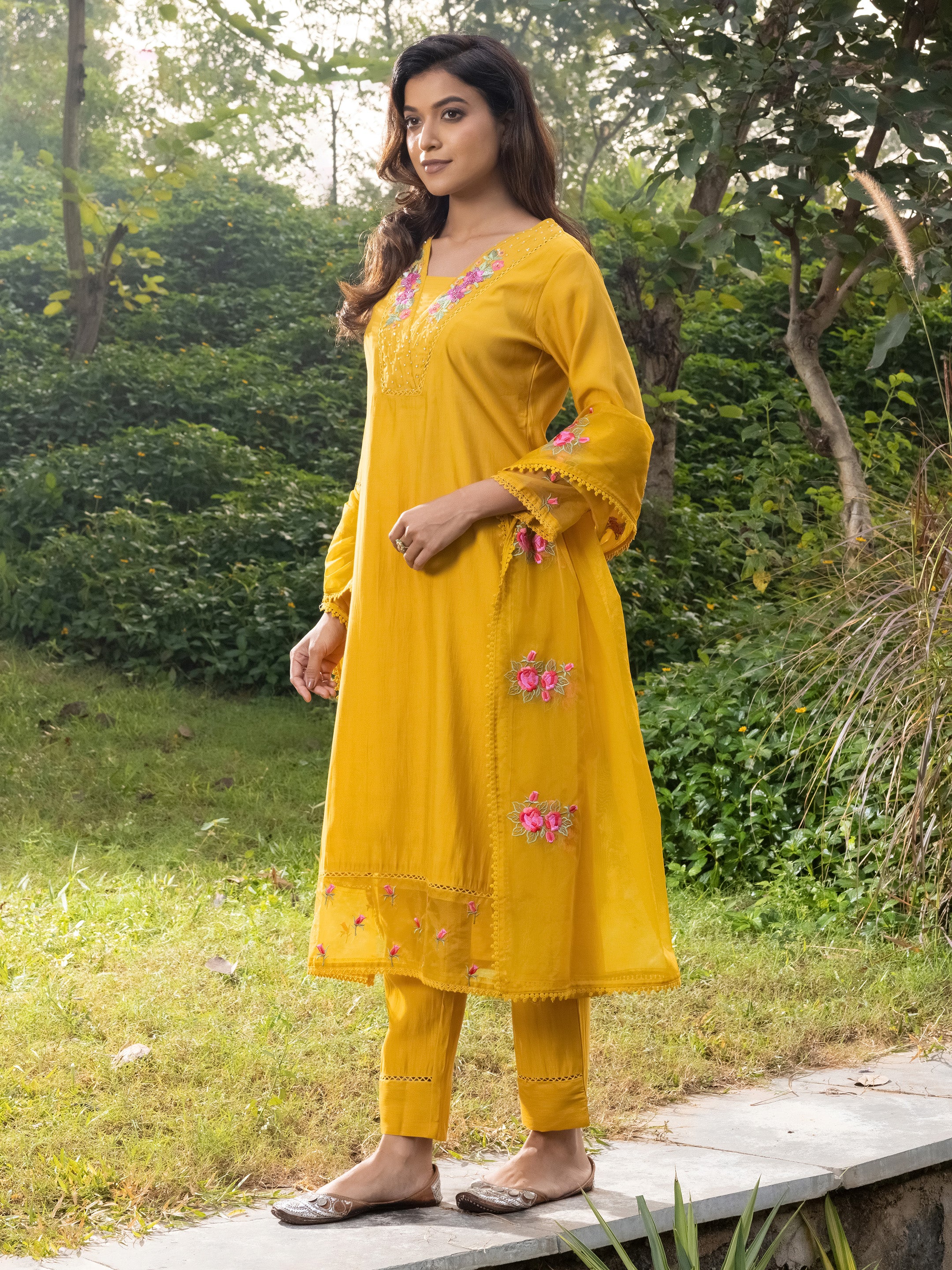 Meera Viscose Chanderi Embroidered Suit Set