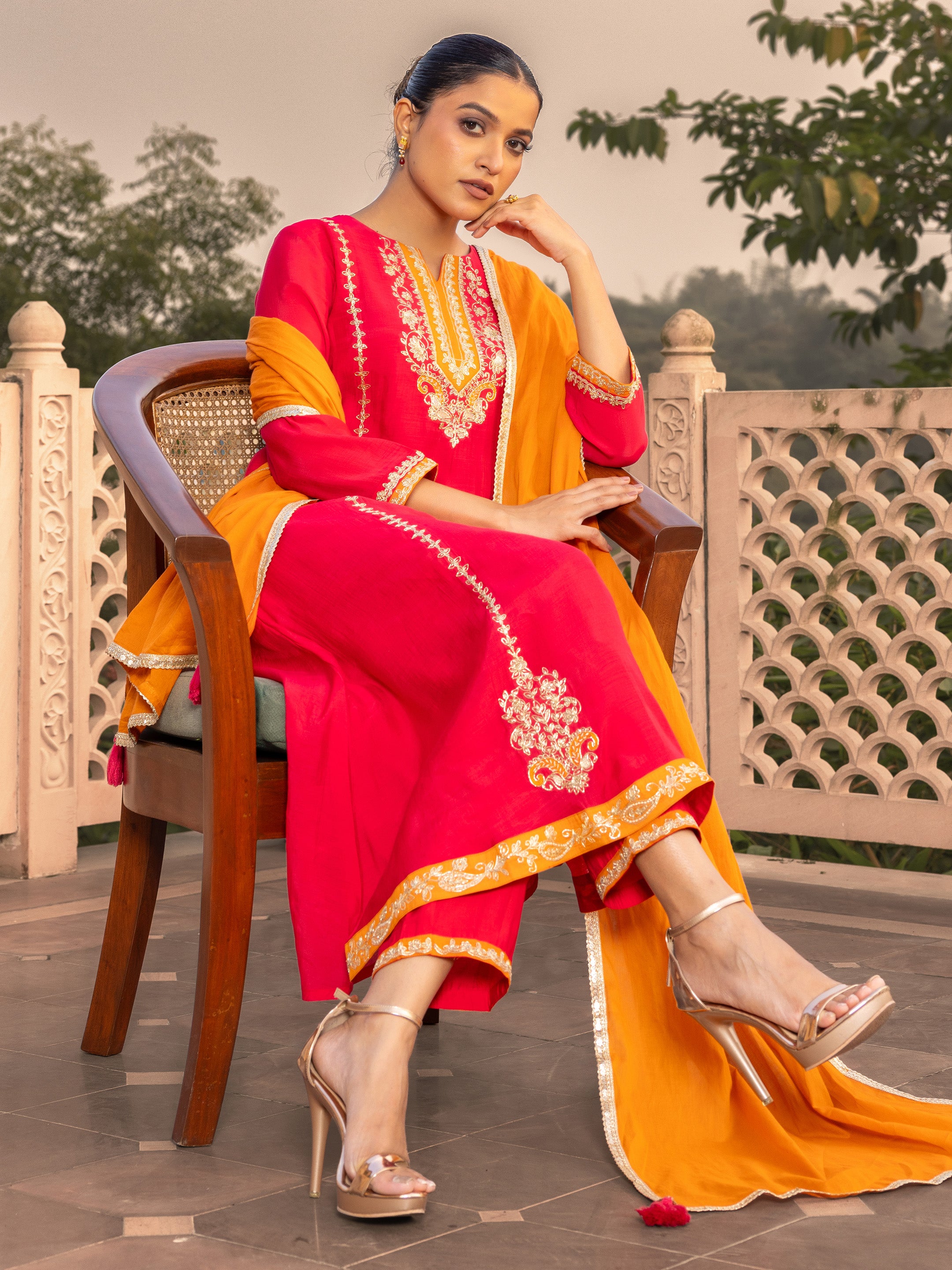 Navya Mul Chanderi Dual-Tone Salwar Set